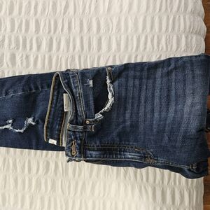 American Eagle Distressed Blue Jeans